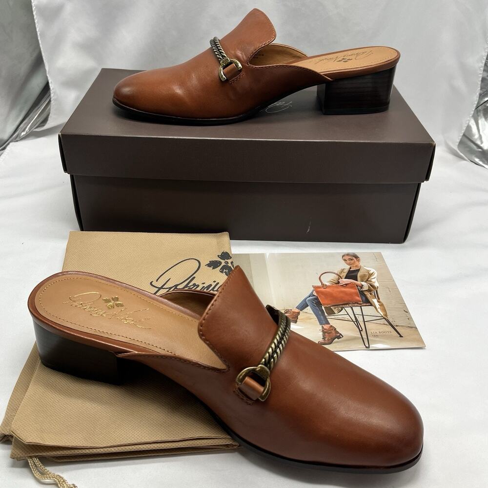 Patricia Nash Tilly Leather Mules New With Box Size 10 Chain horse bit detail
